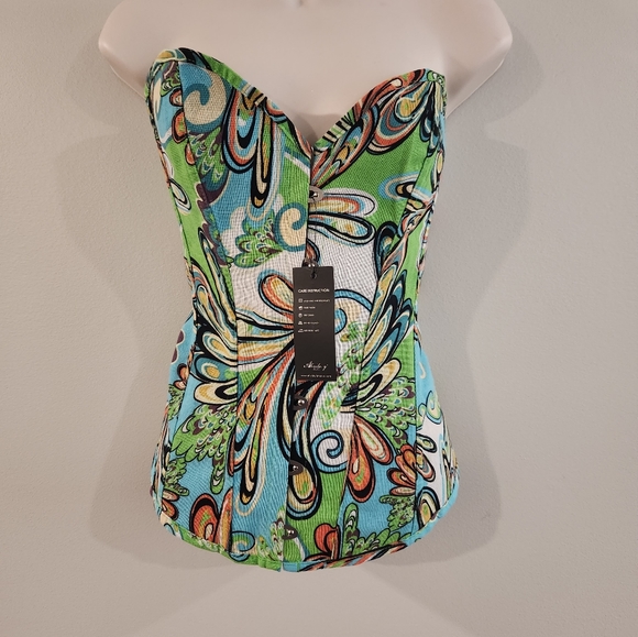 Corset - Picture 1 of 4